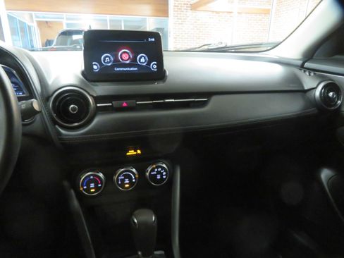Used 2021 MAZDA CX-3 Sport FWD image 34