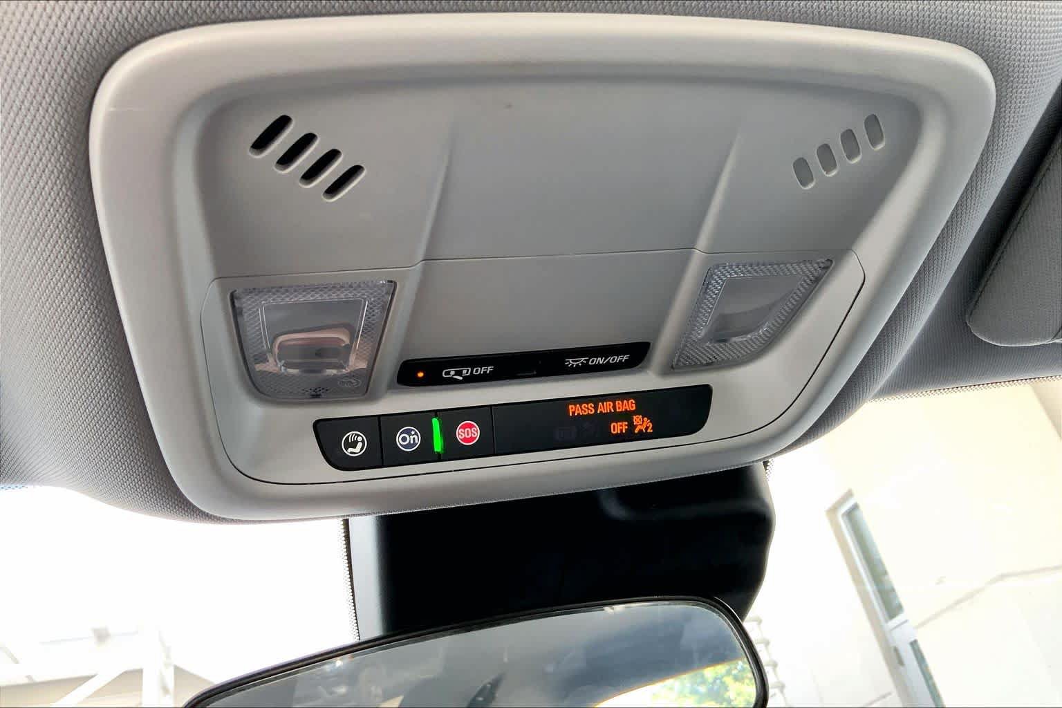 Used 2023 Chevrolet Malibu LT FWD image 32