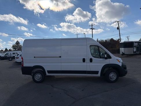 New 2026 RAM ProMaster 2500 w/ Convenience Group image 2