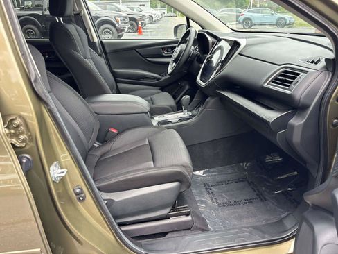 Used 2023 Subaru Ascent Premium w/ Convenience Package AWD/4WD image 19