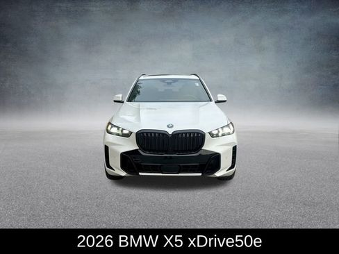 New 2026 BMW X5 xDrive50e image 3