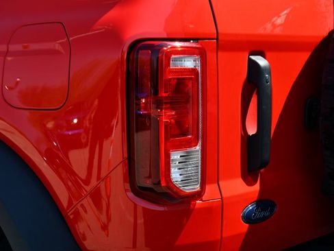 Used 2024 Ford Bronco Black Diamond AWD/4WD image 35