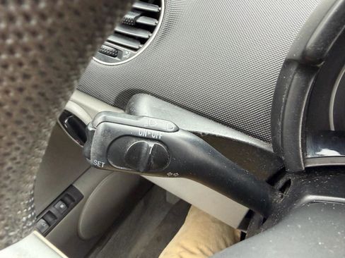 Used 2007 Volkswagen Beetle Coupe w/ Year End Package image 20