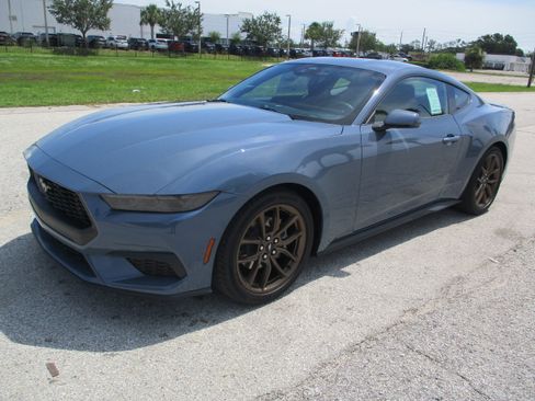 New 2025 Ford Mustang Premium image 3