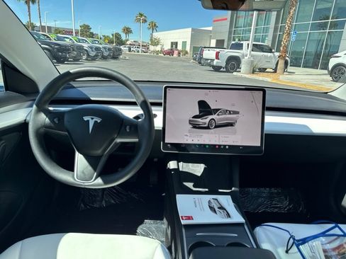Used 2023 Tesla Model 3 Standard Range RWD image 15
