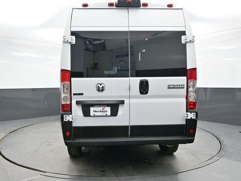 Used 2023 RAM ProMaster 2500 FWD image 45