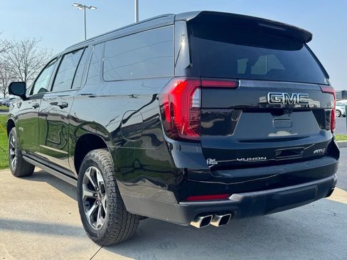 Used 2025 GMC Yukon XL AT4 Ultimate w/ LPO, Illumination Package image 5