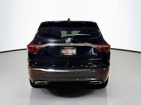 Used 2019 Buick Enclave Essence FWD image 8