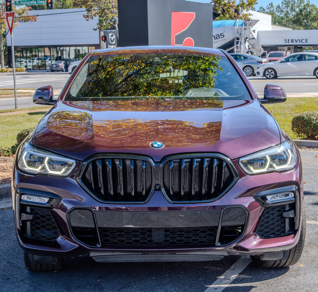 Used 2021 BMW X6 M50i w/ Executive Package AWD/4WD image 2