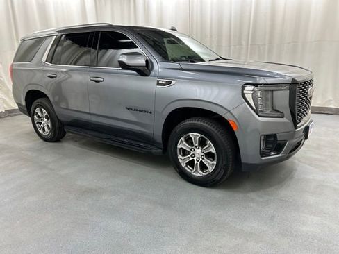 Used 2021 GMC Yukon SLE AWD/4WD image 1