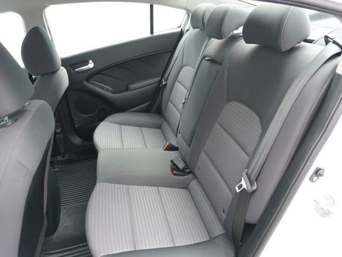 Used 2018 Kia Forte LX w/ LX Popular Package image 28