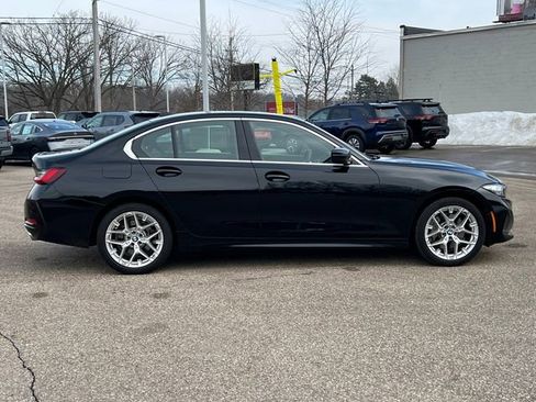 Used 2025 BMW 330i xDrive Sedan image 40