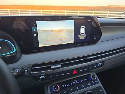 Used 2024 Hyundai Palisade SEL image 24