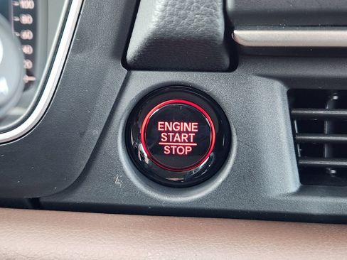 New 2026 Honda Pilot Elite image 17