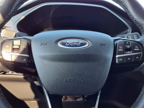 Used 2024 Ford Escape Active AWD/4WD image 14