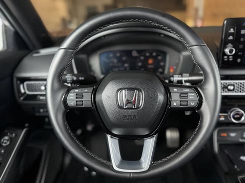 Used 2025 Honda Civic Sport Touring image 21