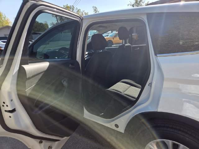 Used 2017 Ford Escape SE FWD image 33