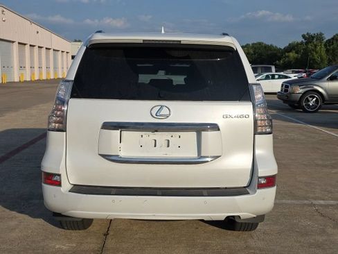 Used 2018 Lexus GX 460 Premium w/ Premium Package AWD/4WD image 4
