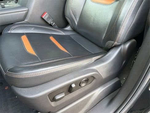 Used 2024 GMC Sierra 2500 AT4 w/ AT4 Premium Plus Package image 19