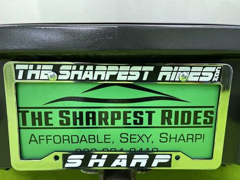 Used 2011 Chevrolet Traverse LTZ image 12