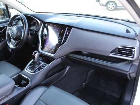 Used 2020 Subaru Outback Onyx Edition XT w/ Popular Package #2 image 17