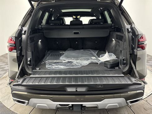 New 2026 BMW X5 xDrive40i w/ Climate Comfort Package image 21