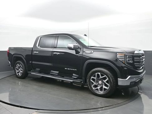 New 2026 GMC Sierra 1500 SLT w/ SLT Premium Plus Package image 7