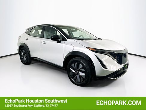 Used 2023 Nissan Ariya FWD image 1