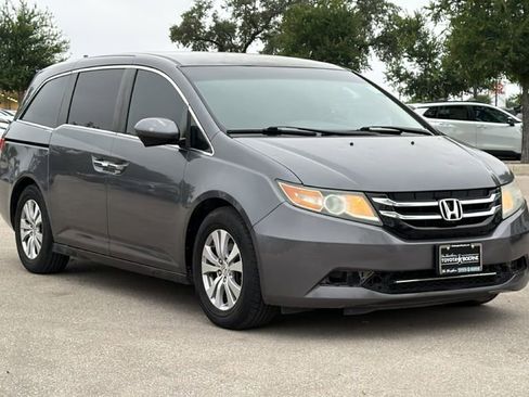 Used 2014 Honda Odyssey EX image 3