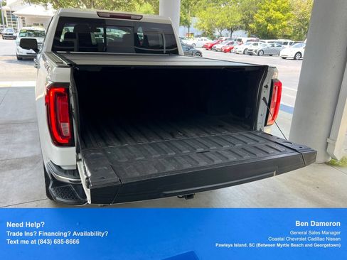 Used 2021 GMC Sierra 1500 SLT w/ SLT Premium Plus Package AWD/4WD image 31