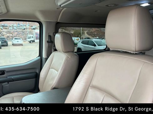 Used 2018 Nissan NV 3500 SL image 16