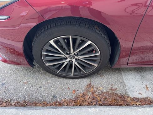 Certified 2022 Lexus ES 350 w/ Premium Package FWD image 9