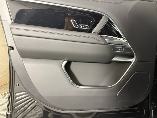 New 2026 Land Rover Range Rover SE AWD/4WD image 15