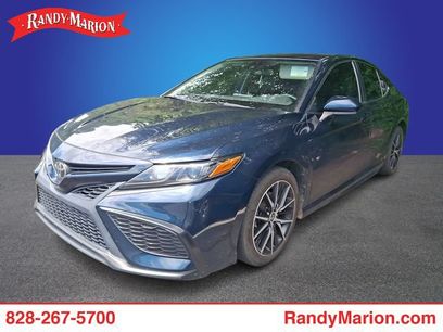 Used 2021 Toyota Camry SE