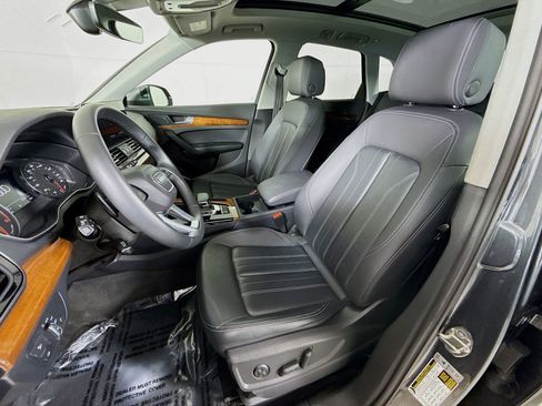 Certified 2023 Audi Q5 2.0T Premium image 5