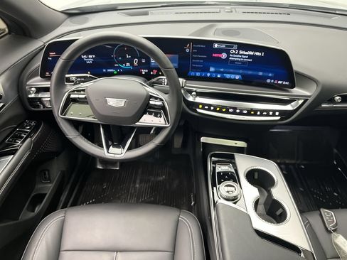 Certified 2024 Cadillac Lyriq Tech w/ LPO, Floor Liner Package AWD/4WD image 15