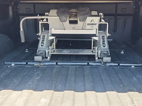 Used 2018 GMC Sierra 2500 SLT w/ Duramax Plus Package AWD/4WD image 20