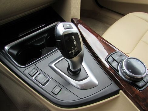 Used 2014 BMW 335i Sedan RWD image 24