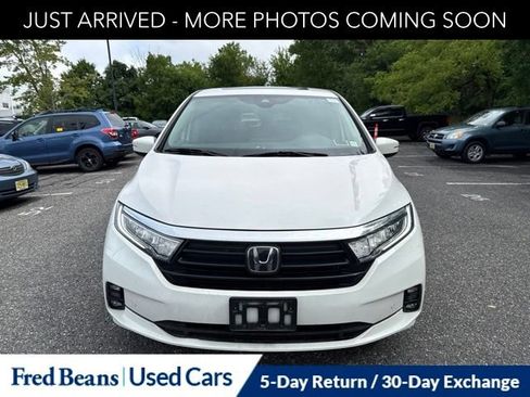 Used 2024 Honda Odyssey Elite image 2