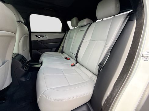 Certified 2026 Land Rover Range Rover Velar Dynamic SE AWD/4WD image 20
