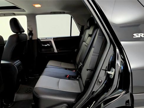 Used 2023 Toyota 4Runner SR5 Premium w/ Moonroof Package AWD/4WD image 20