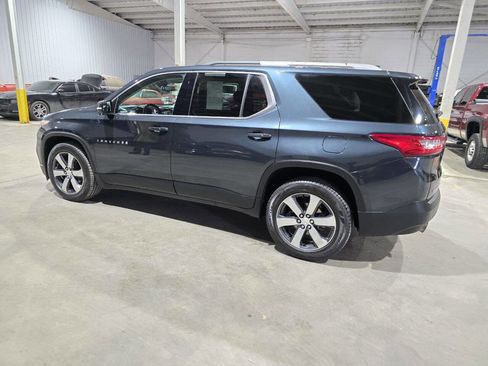 Used 2018 Chevrolet Traverse LT image 7