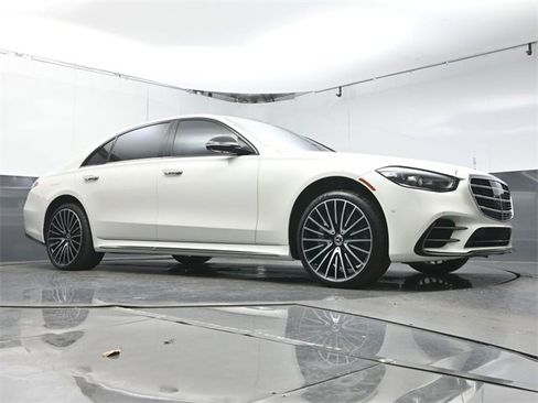Used 2023 Mercedes-Benz S 500 4MATIC image 38