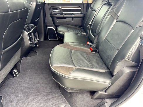 Used 2022 RAM 2500 Laramie image 16