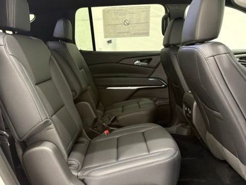 New 2026 Chevrolet Traverse LT w/ Driver Confidence Package AWD/4WD image 29