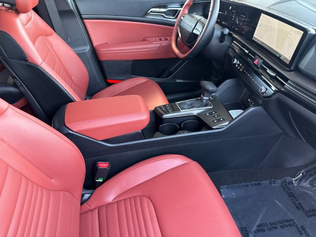 New 2026 Kia Sportage SX FWD image 17
