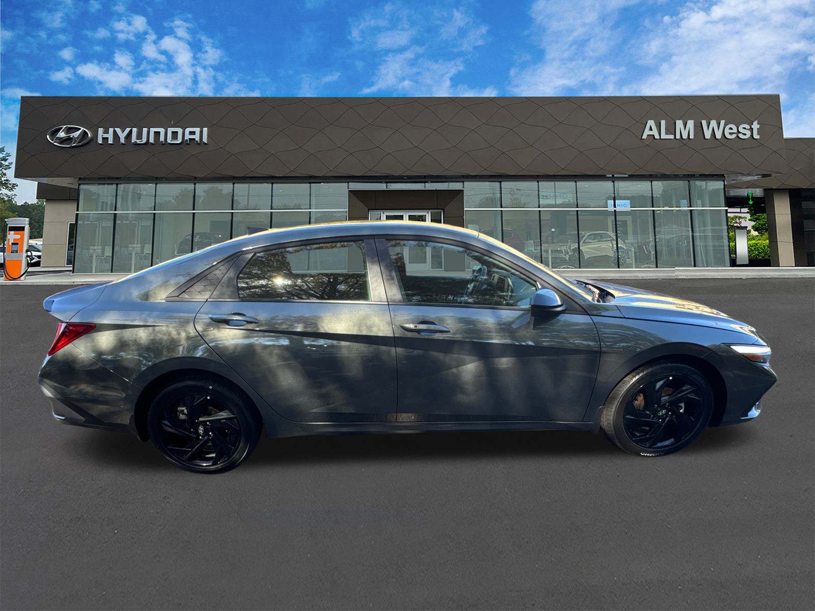 New 2026 Hyundai Elantra N Line FWD image 5
