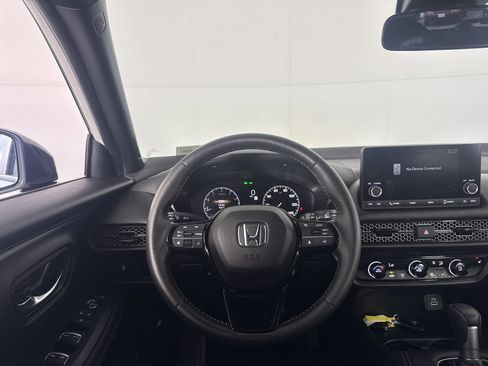 Certified 2024 Honda HR-V Sport image 17
