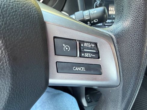 Used 2015 Subaru Forester 2.5i Premium w/ Popular Package #2 AWD/4WD image 32