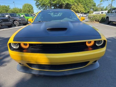 Used 2019 Dodge Challenger R/T Scat Pack w/ T/A Package RWD image 8